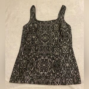 White House /Black Market Top